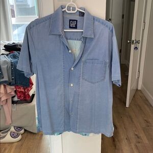 Vintage GAP Women’s Light Blue Casual Button Down Shirt